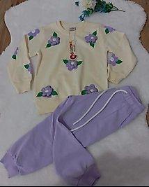 Çiçek baskılı takım